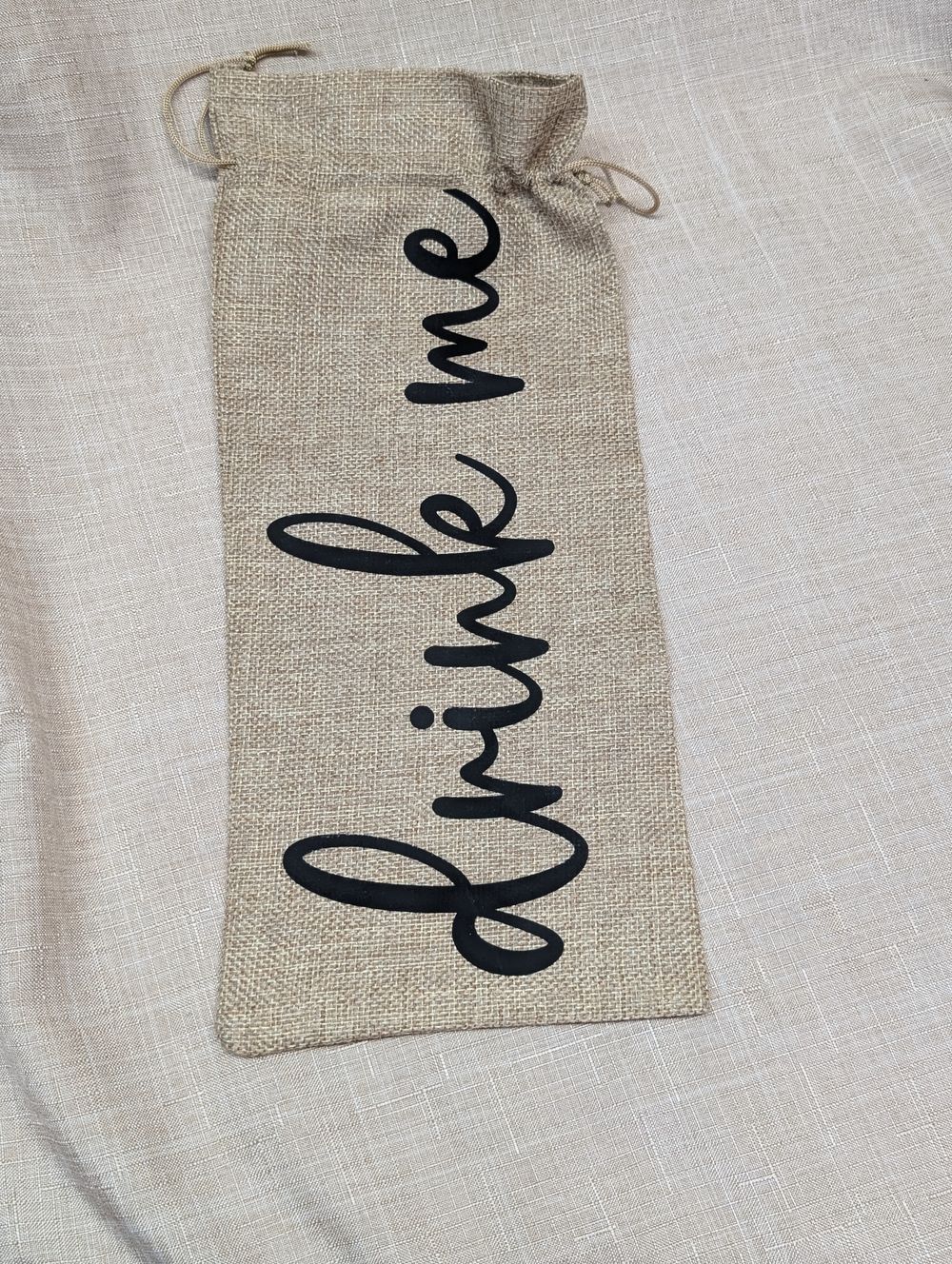 Wine bottle gift bag 