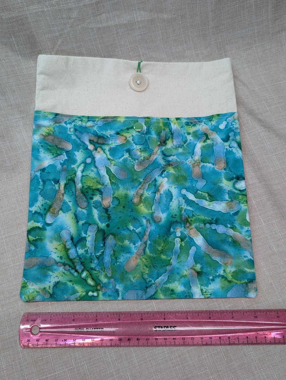 Book/ E-reader sleeve 11"x13"