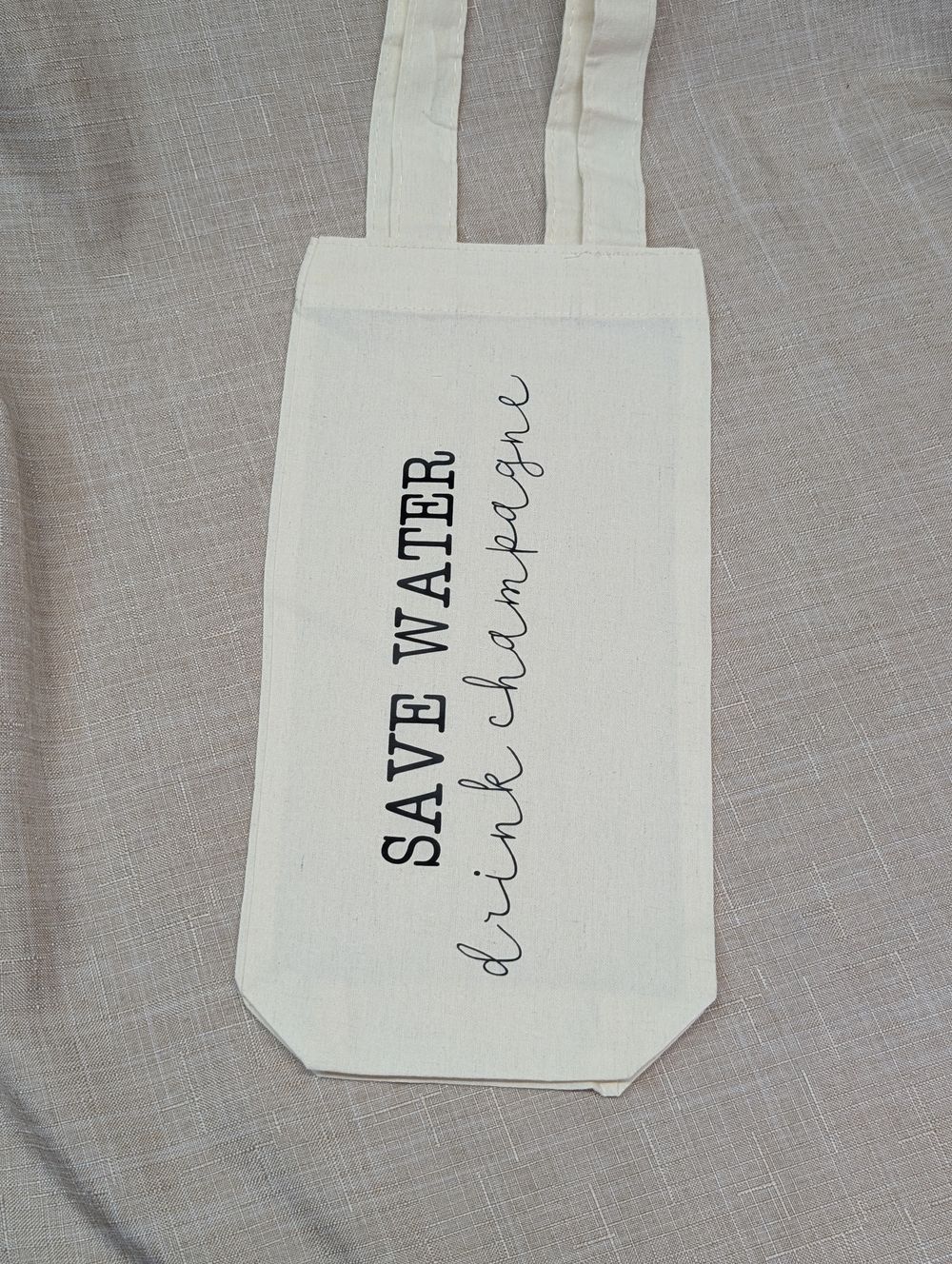 Wine bottle gift tote