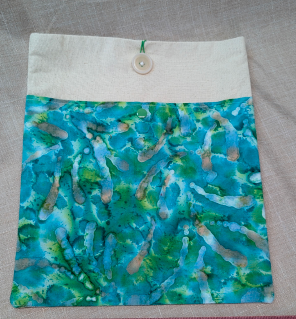 Book/ E-reader sleeve 11"x13"